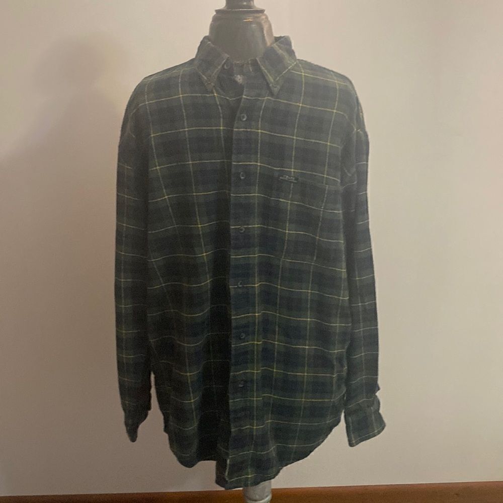 Chaps
Ralph Lauren Green, Blue, Yellow button-down shirt, size Large